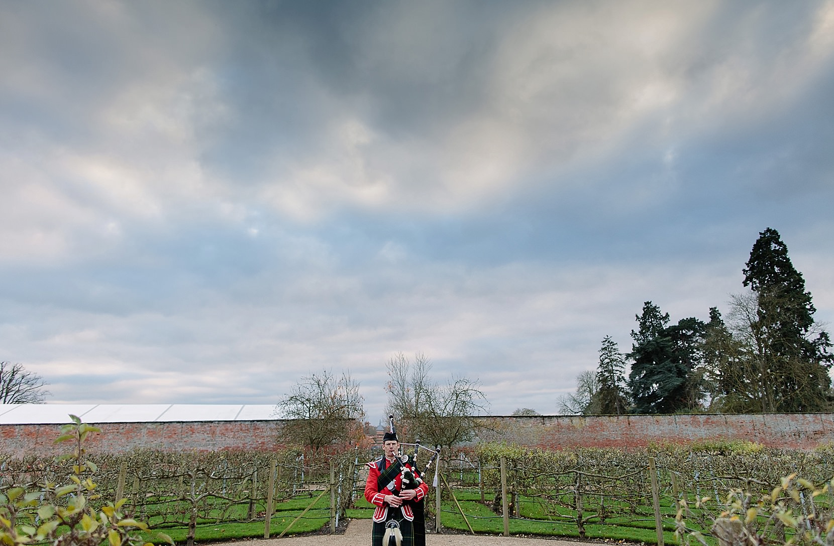 A Stunning Autumnal Combermere Abbey Wedding