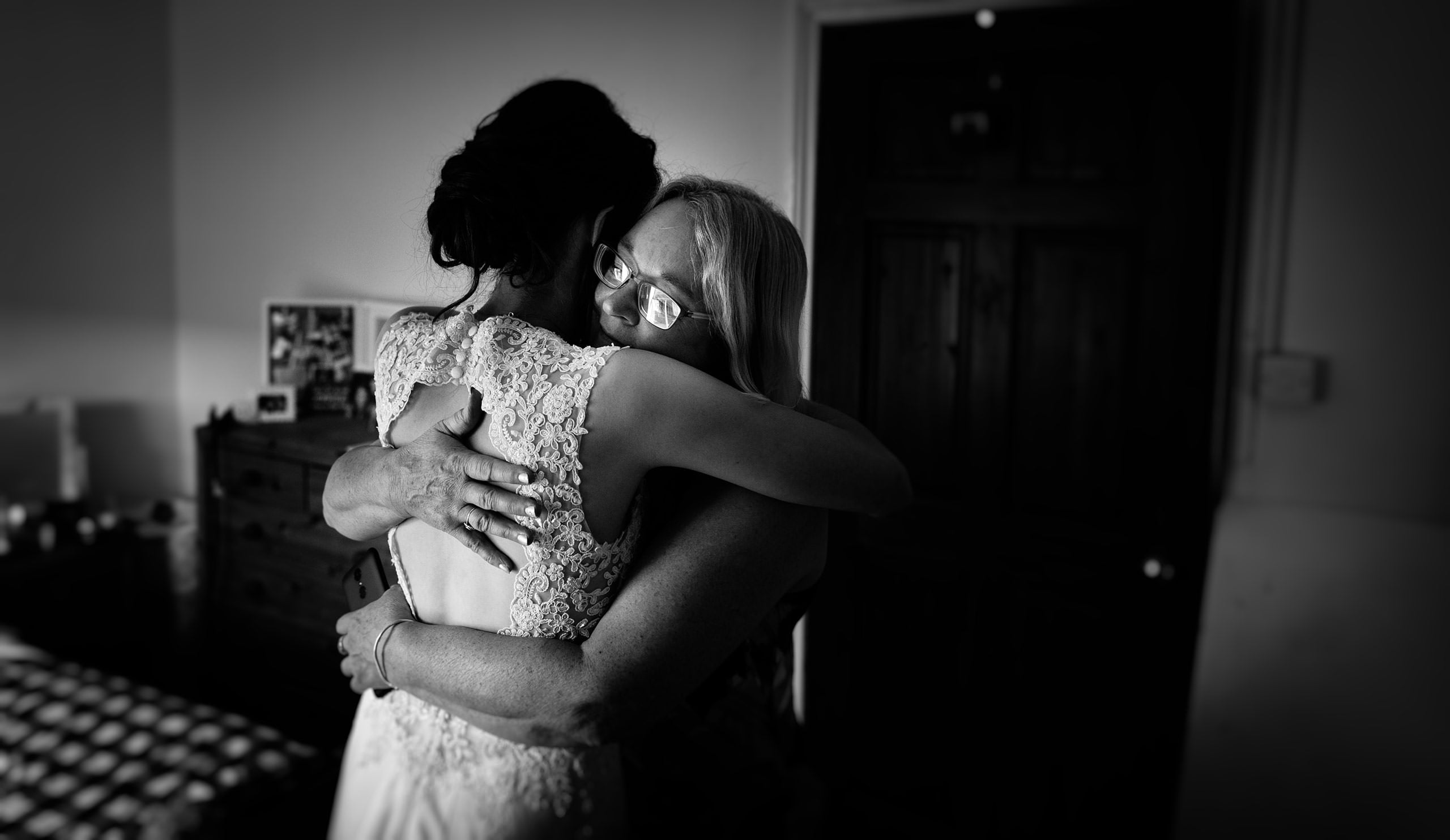 Documentary Wedding Photographer