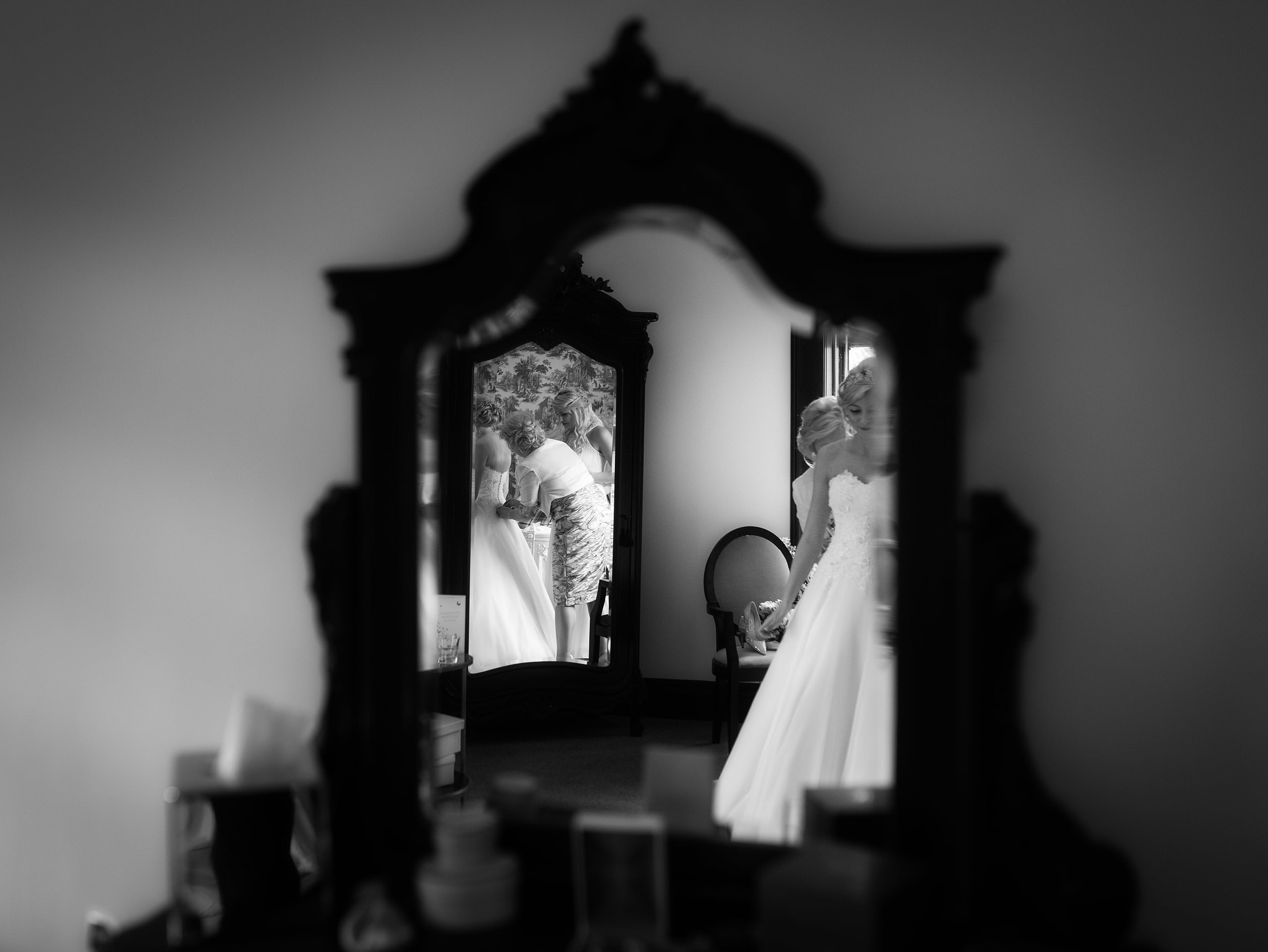 Documentary Wedding Photographer