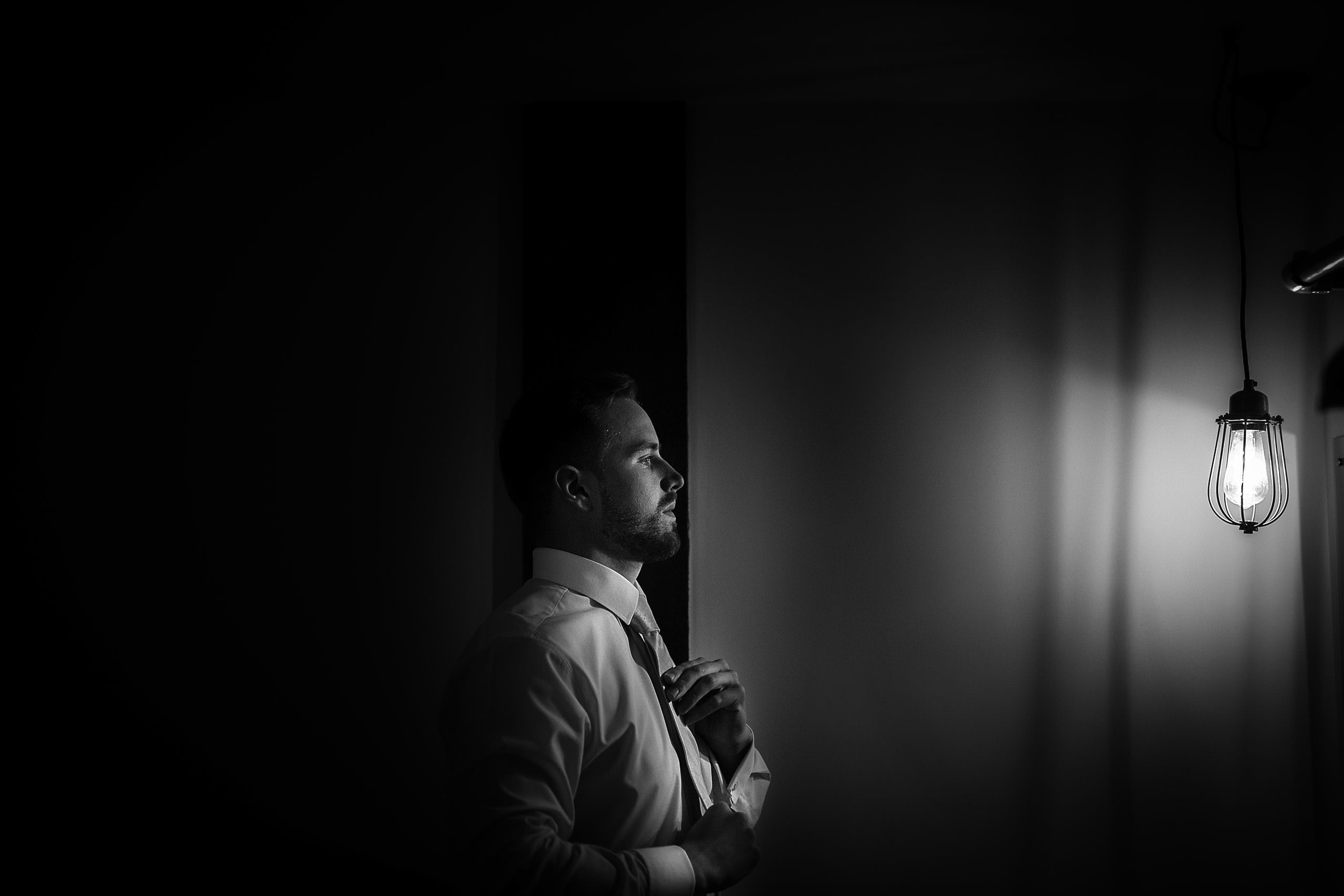 Documentary Wedding Photographer