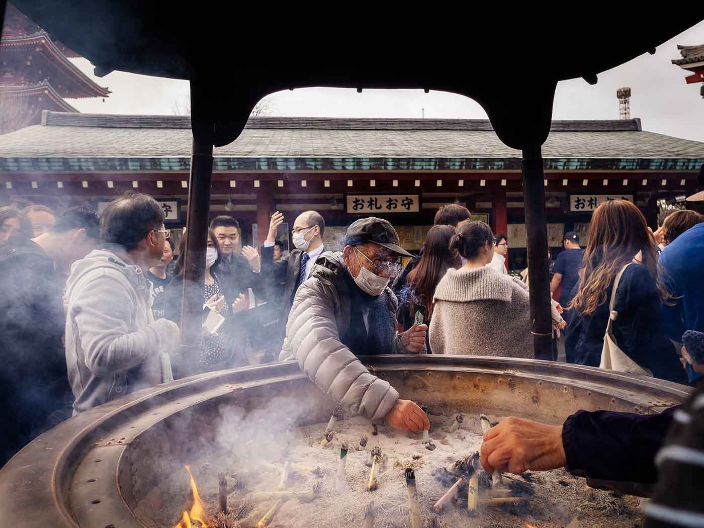 the smoke washing temples of japan