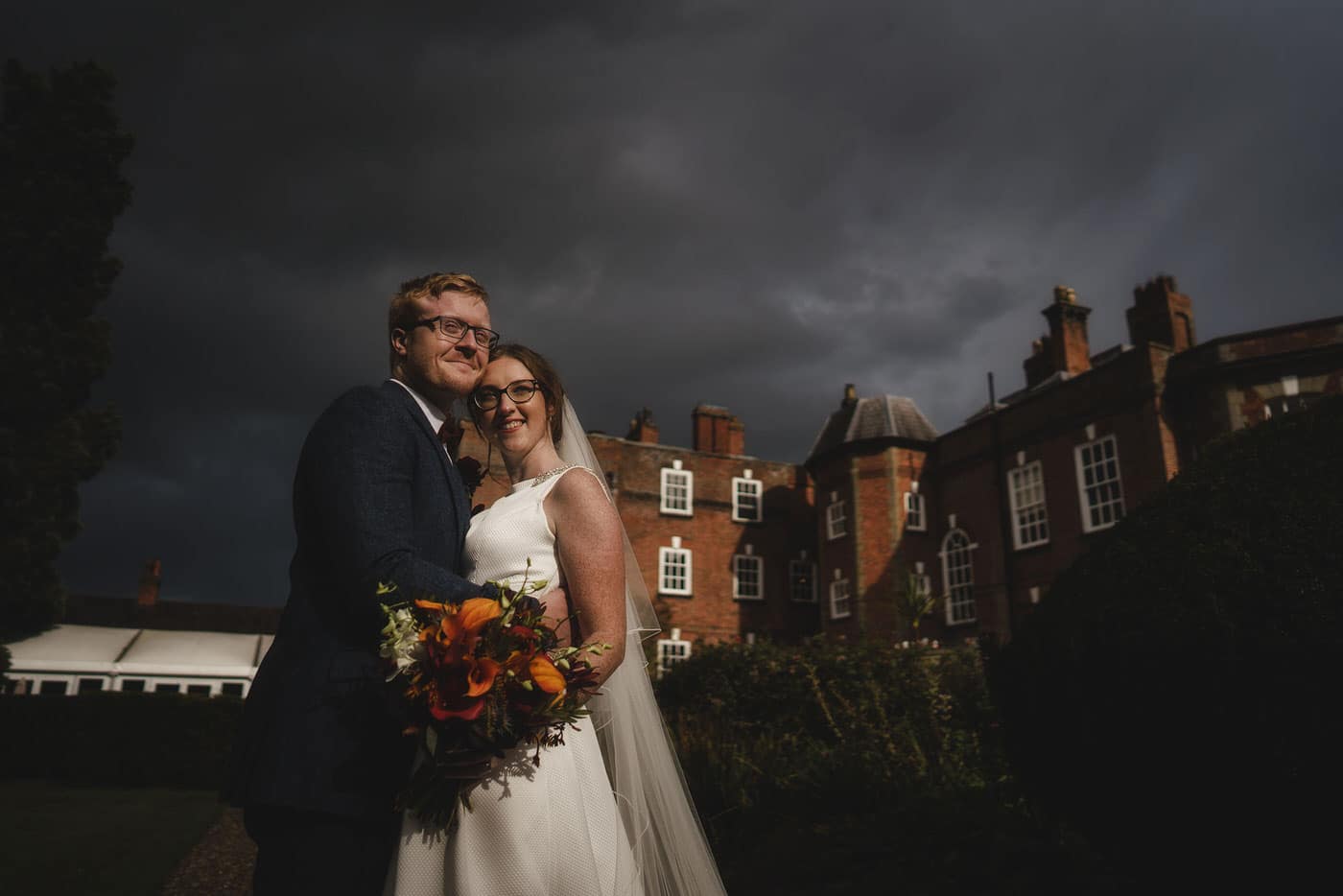 ISCOYD PARK WEDDING PHOTOGRAPHY