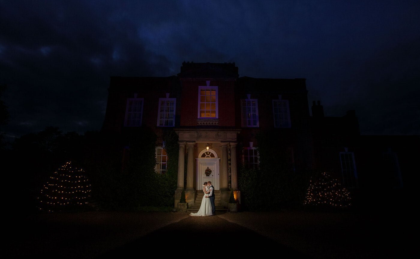 ISCOYD PARK WEDDING PHOTOGRAPHY