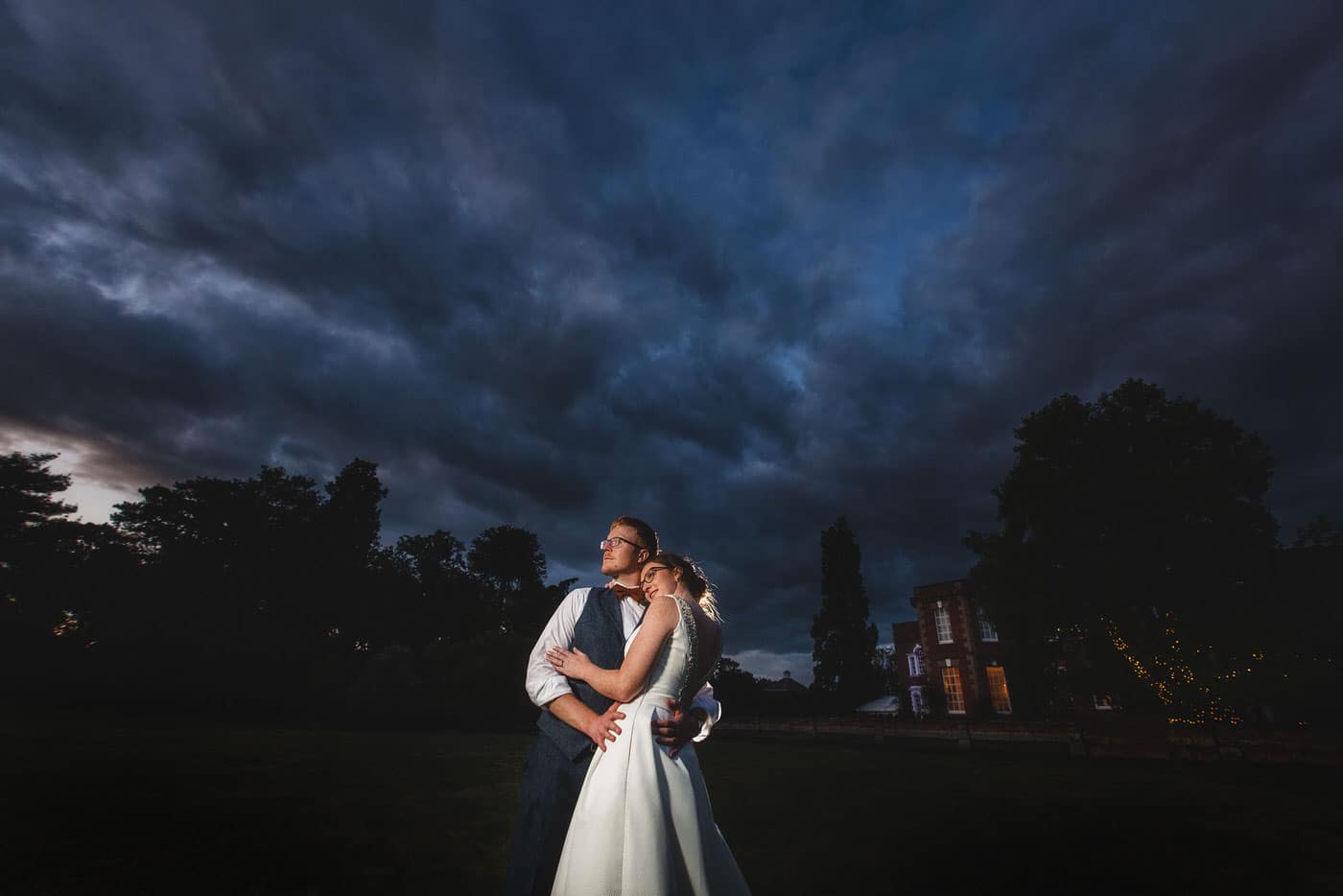 ISCOYD PARK WEDDING PHOTOGRAPHY